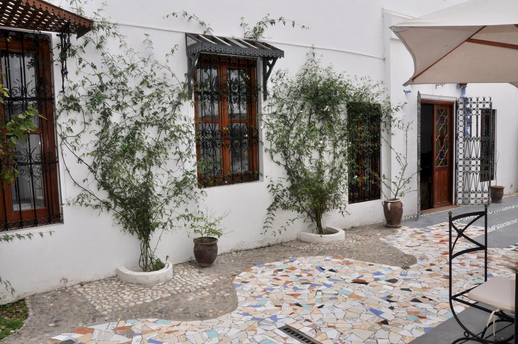 فندق بلانكو الرياض Tétouan المظهر الخارجي الصورة
