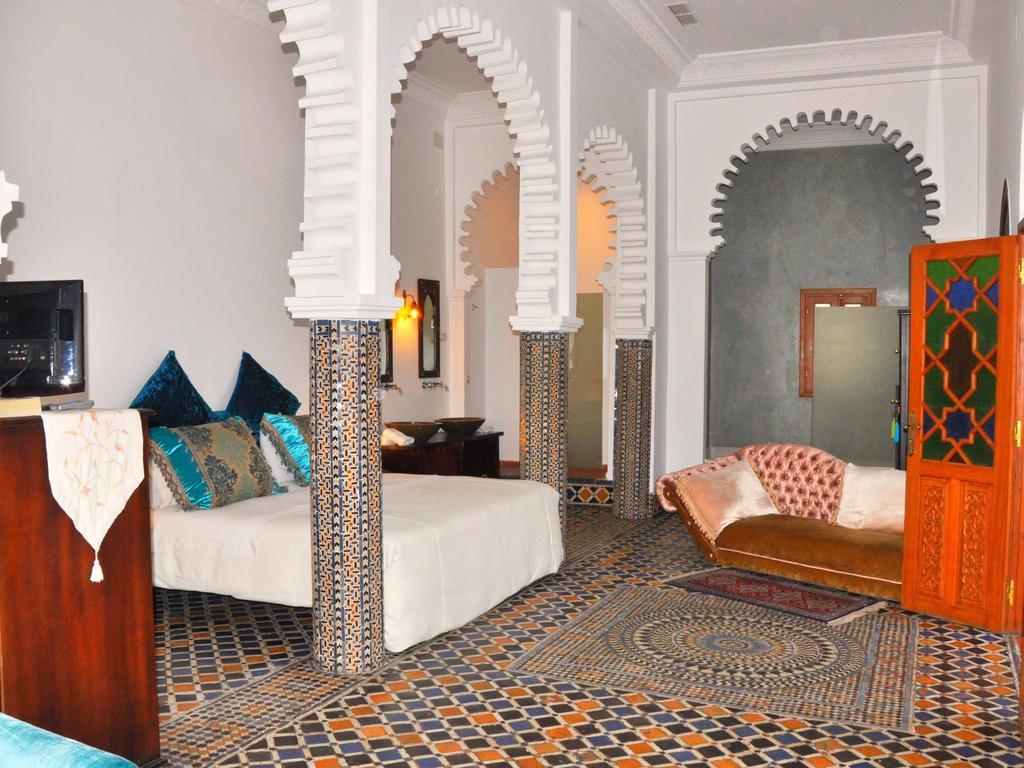 فندق بلانكو الرياض Tétouan المظهر الخارجي الصورة